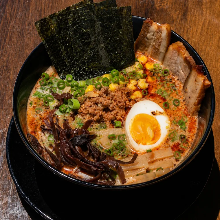 Supreme Tonkotsu (Creamy Pork Broth)