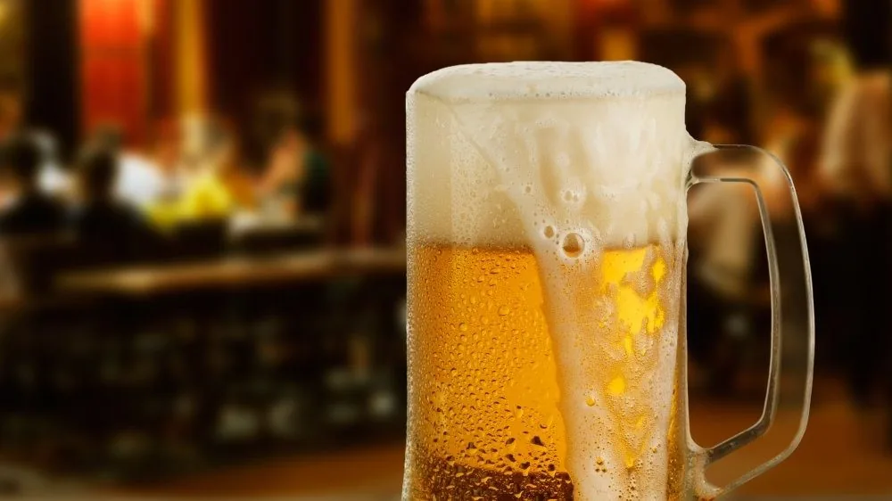 DRAFT BEER.