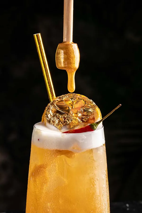 Roberta's Prime — a cocktail at the bar