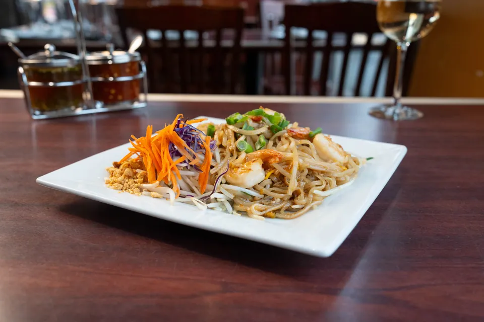 Phad Thai rice noodles with roasted peanuts and bean sprouts